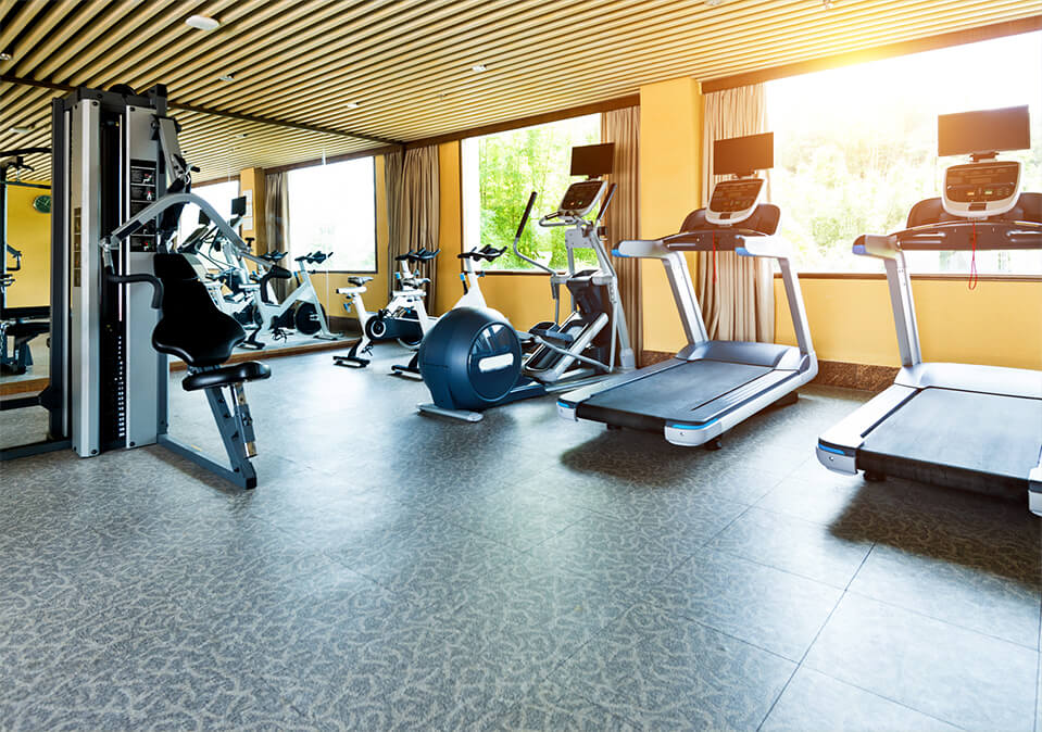 commercial cleaning of gym
